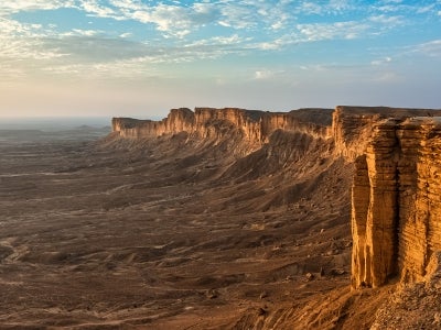 Dramatic desert cliffs at Edge of the World, near Riyadh, Saudi Arabia